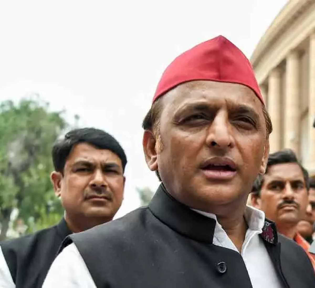 किसान नौजवान विरोधी बजट : अखिलेश यादव